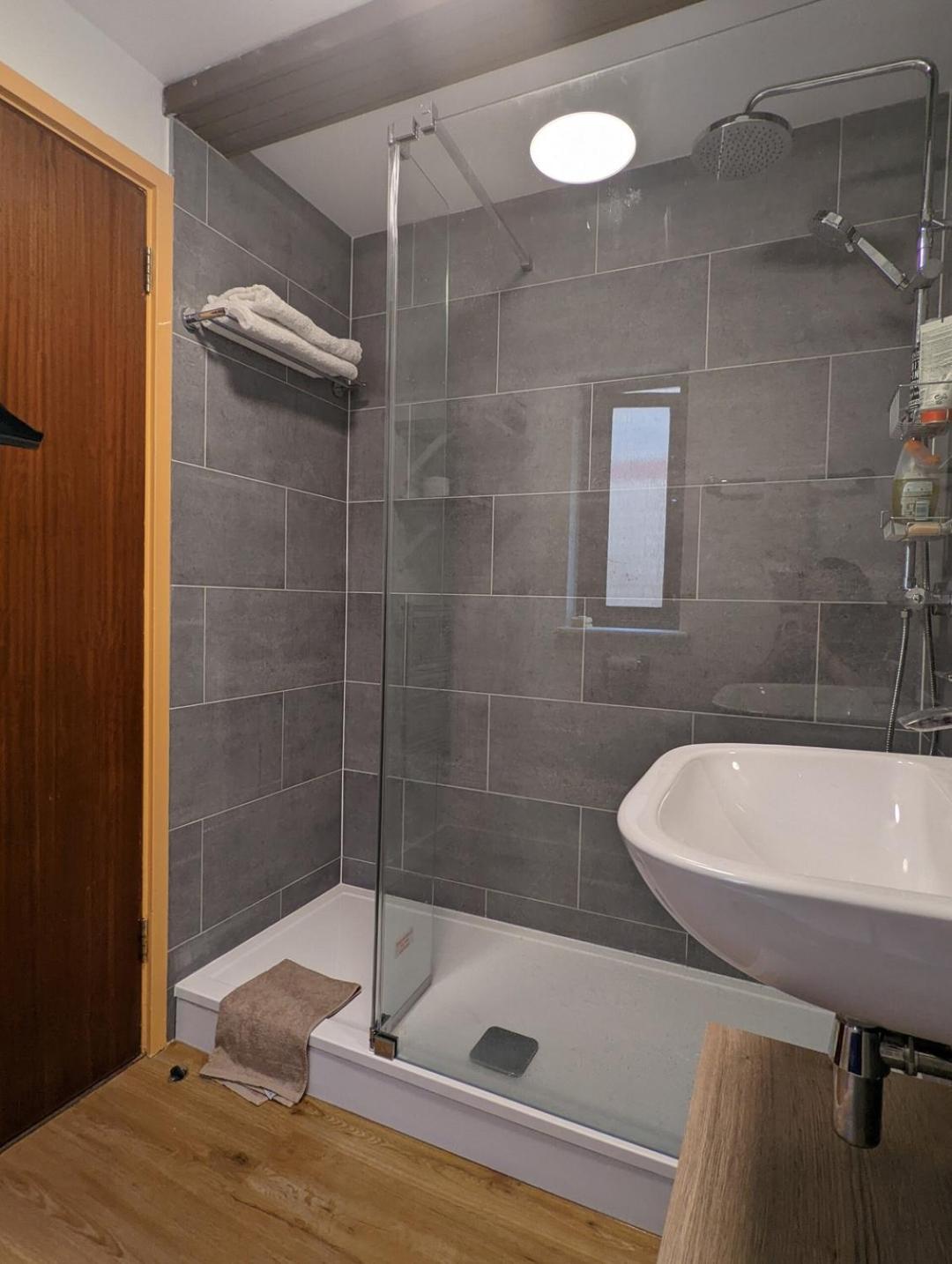 New Bright And Sunny Flat In Oxford City Centre Exterior photo