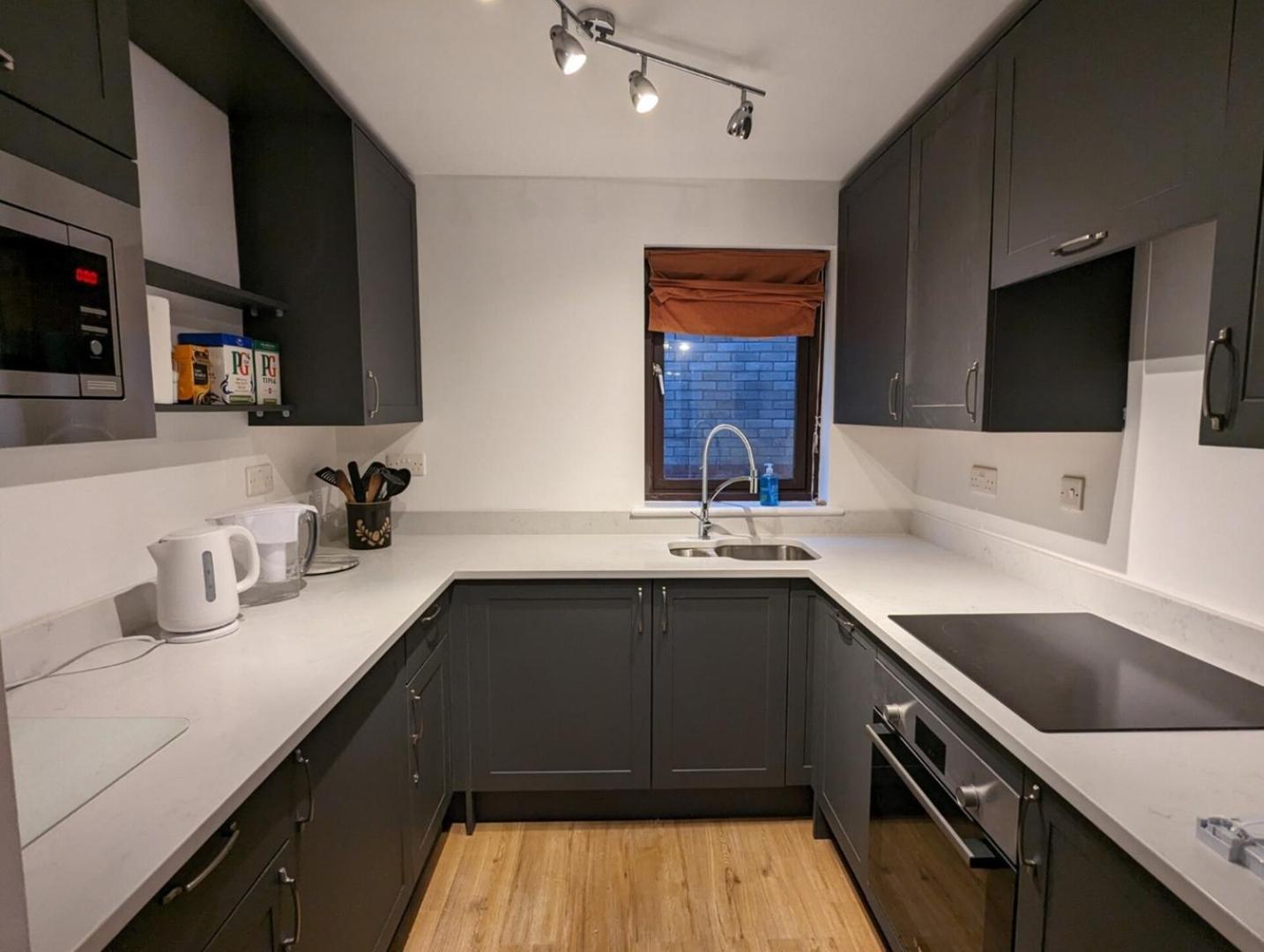 New Bright And Sunny Flat In Oxford City Centre Exterior photo